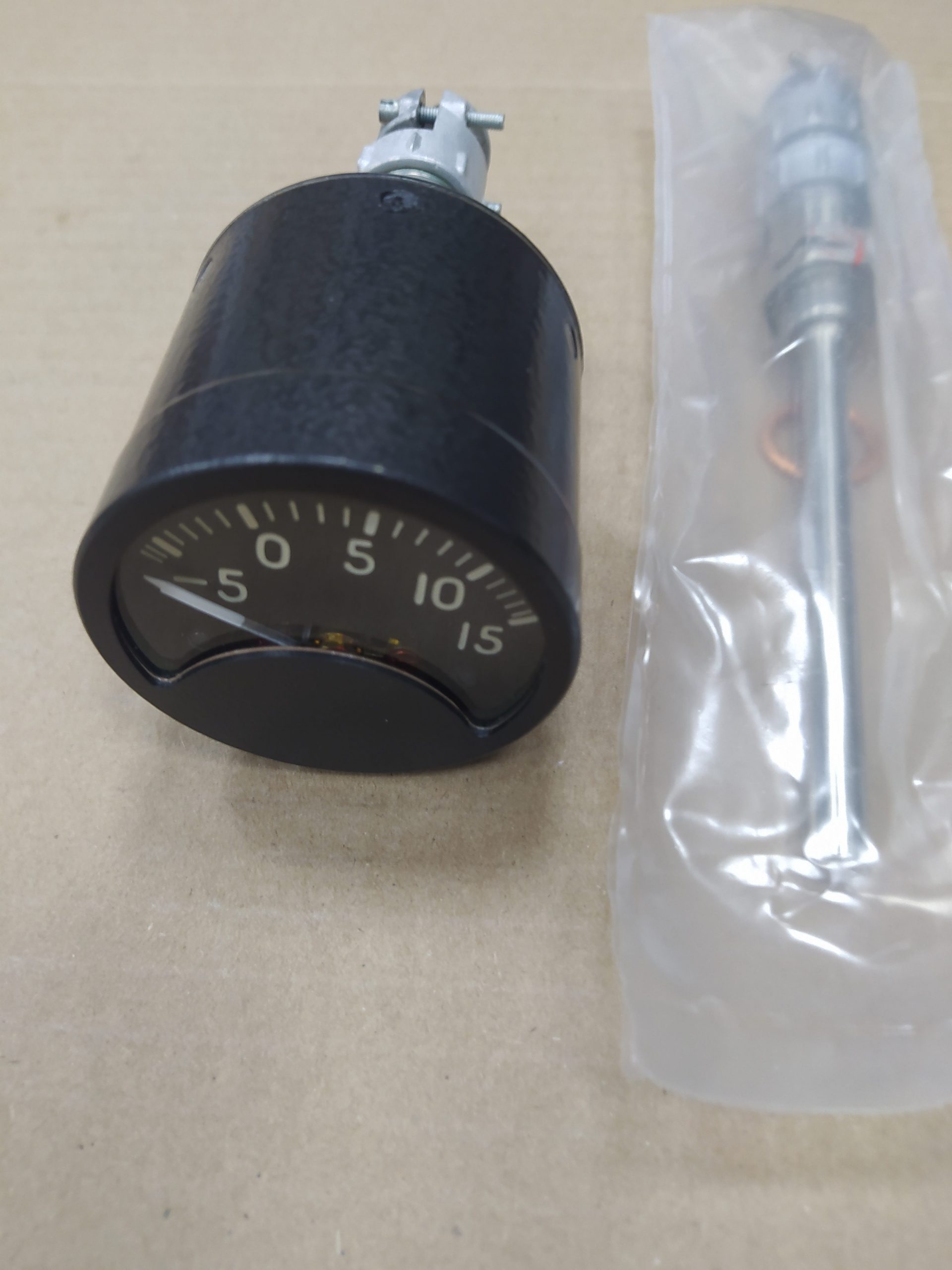 Термометр ТУЭ-48 » Авиационные запчасти - ТД «СИНС АВИА»